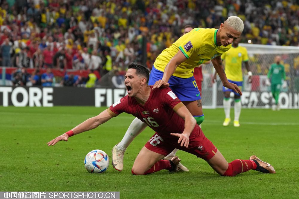 他赢得了不 他赢得了不